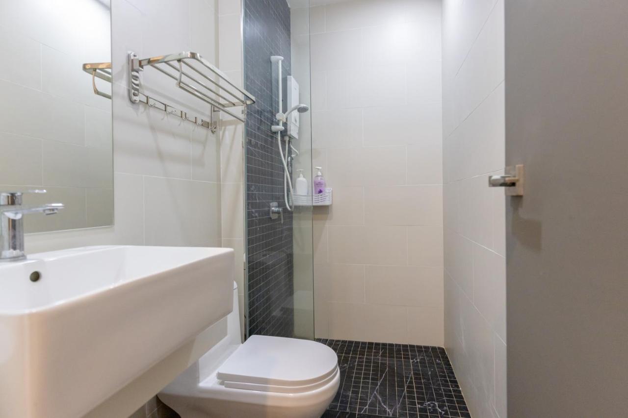 Beacon Executive Suite Penang Τζωρτζ Τάουν Εξωτερικό φωτογραφία